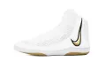 buty-zapasnicze-nike-inflict-4-HM9674-100-przyczepnosc .webp